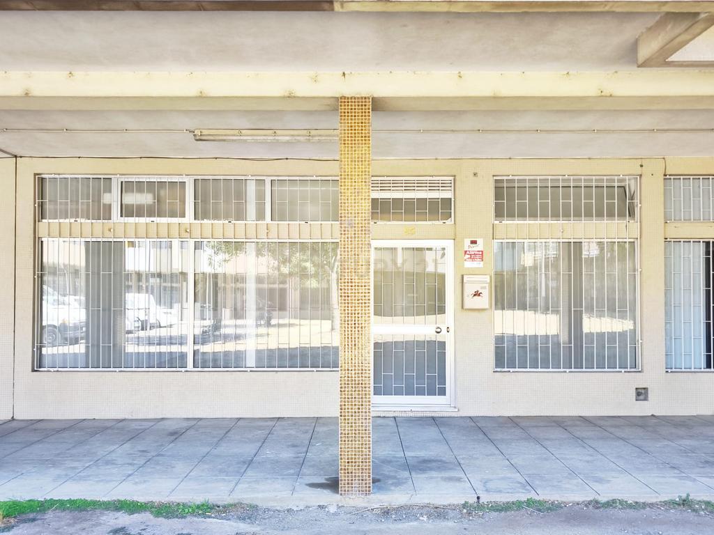 Apartamento T3 arrendado -com 6,5% rendimento - S. Mamede Infesta - Image 3
