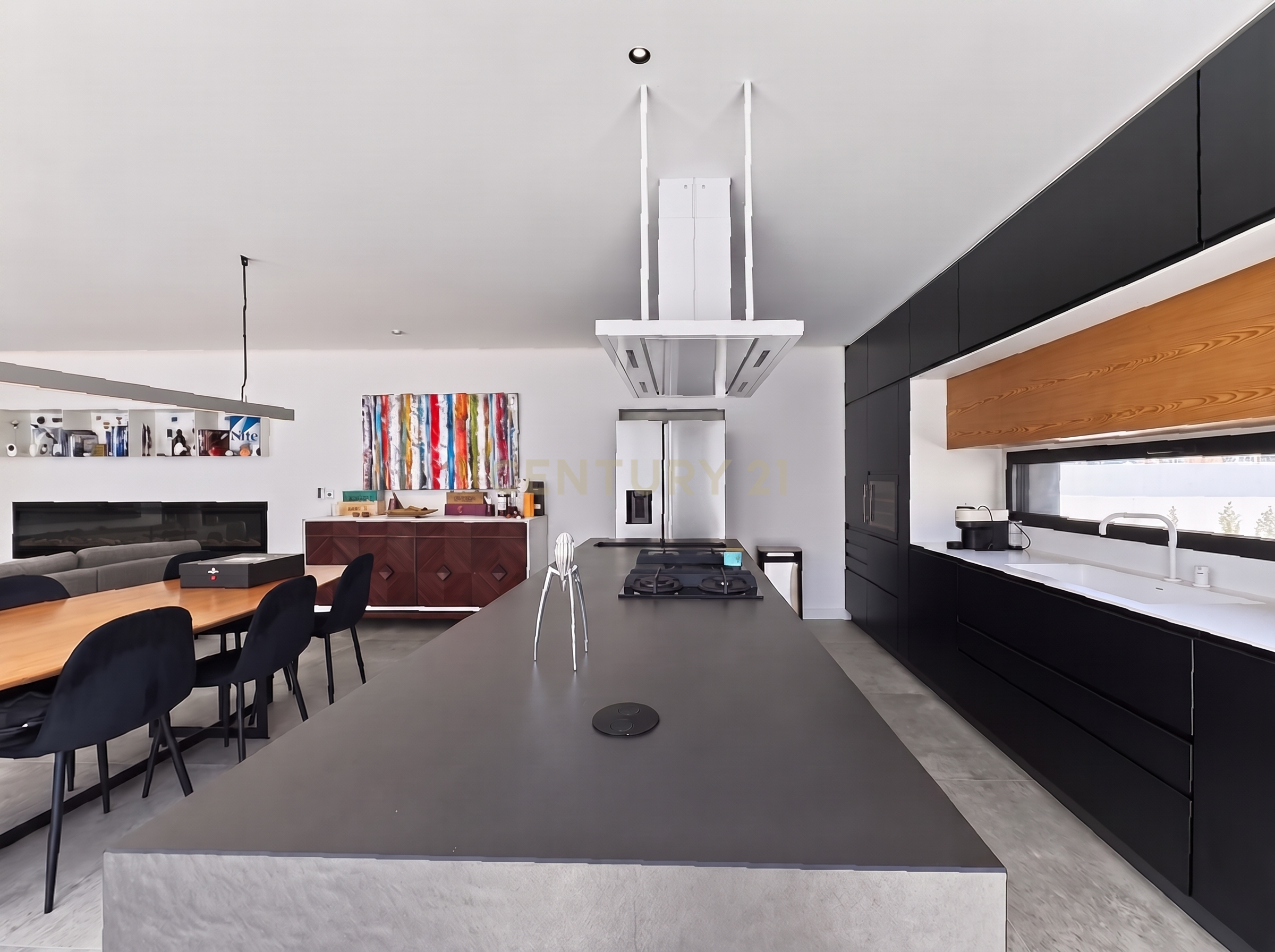 Fotografia 8 de Moradia T3 de Excelência na Aroeira  – Conforto, Elegância e Qualidade de Construção