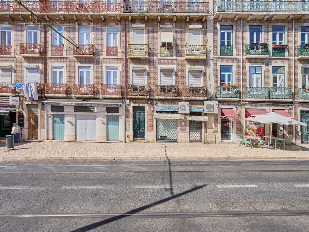 Loja com 155m2 na Villa dos Coches, Belém, Lisboa - Image 10
