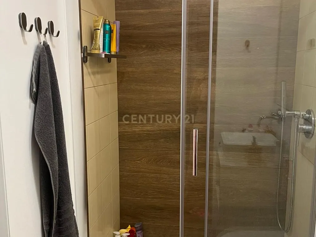 Apartamento T2 em Campo de Ourique - Image 32