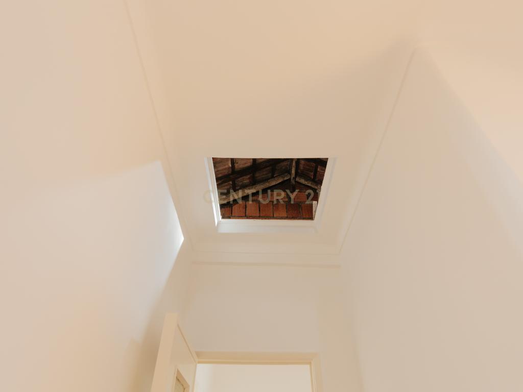APARTAMENTO T4 COM VARANDA NO BEATO - EXCELENTE LOCALIZAÇÃO - Image 22