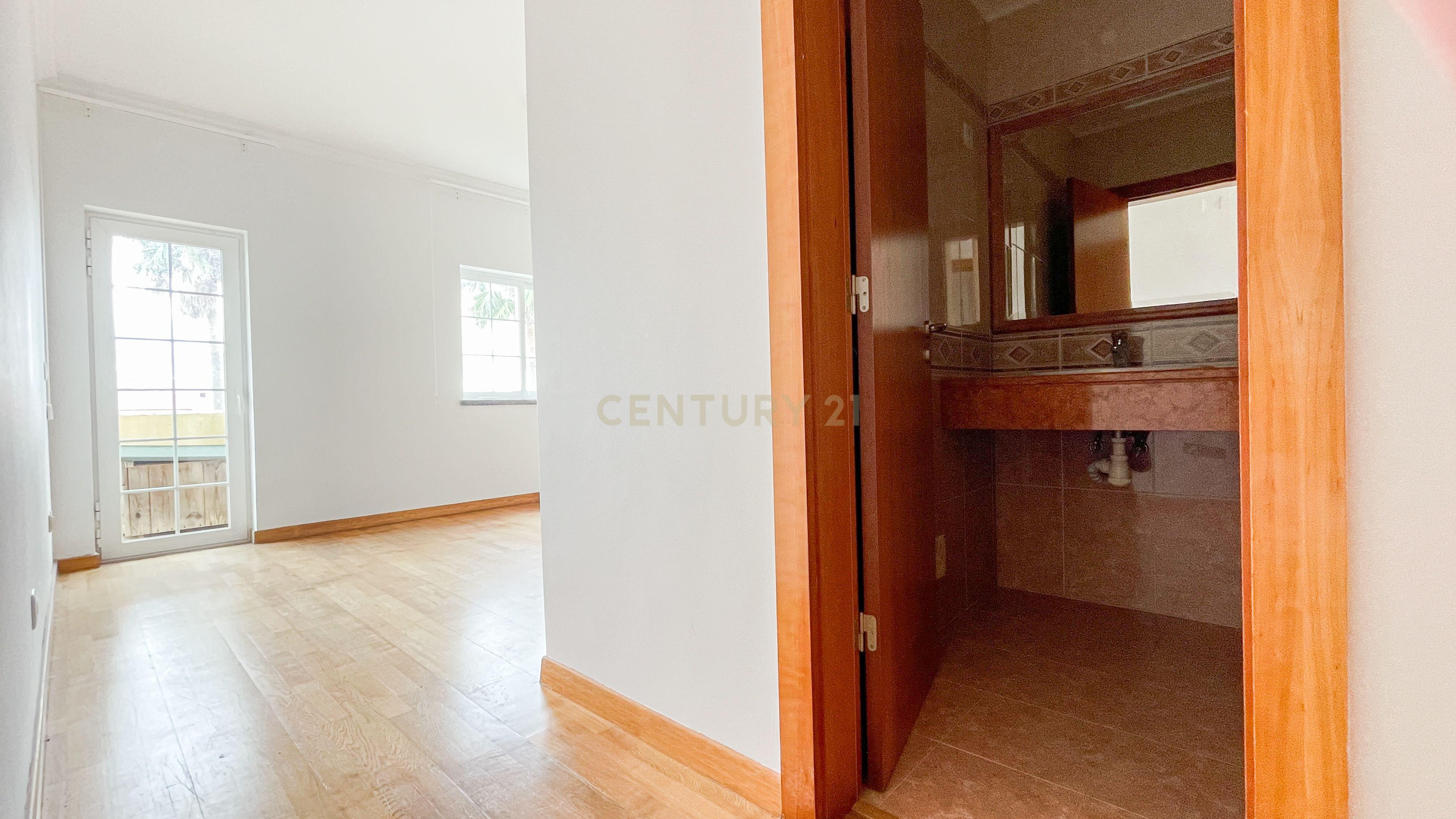 Apartamento T4 Duplex Quinta da Beloura - Image 15