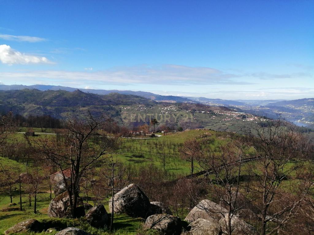 Terreno em Freigil, Resende com Vista Panorâmica e Acesso Fácil - Image 6