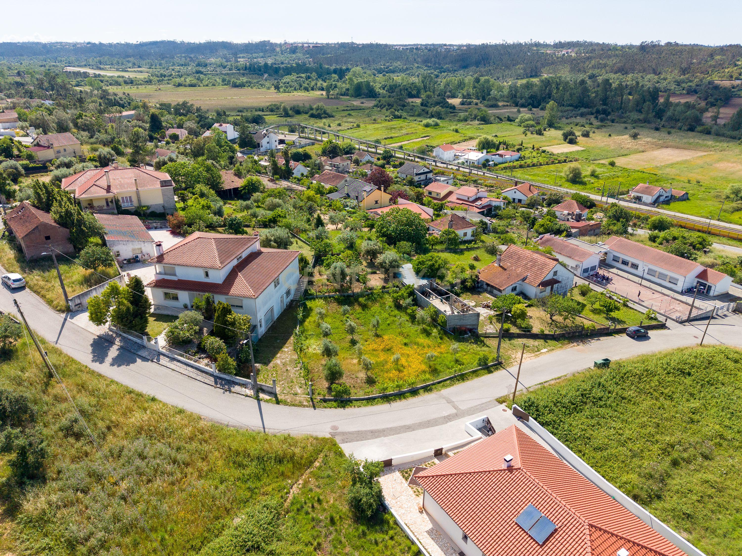 Fotografia 7 de Excelente Terreno com Projecto Habitacional em Desenvolvimento