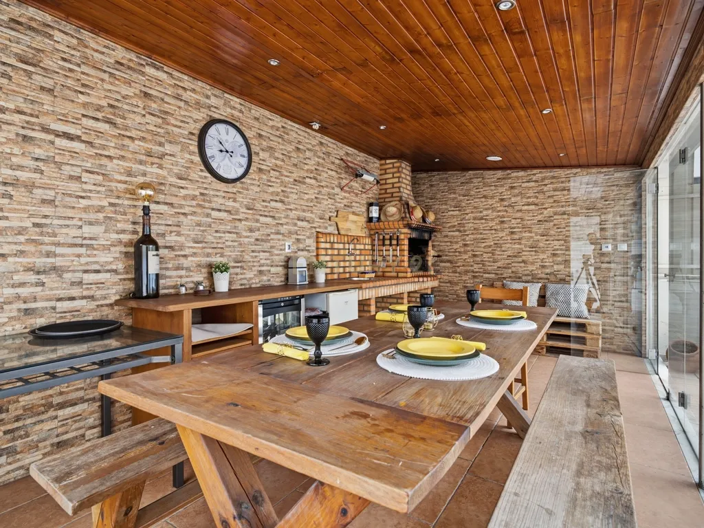 Apartamento T3 com terraço privativo, churrasqueira, zona de refeição e forno a lenha — Venda do Valador, Venda do Pinheiro - Image 36