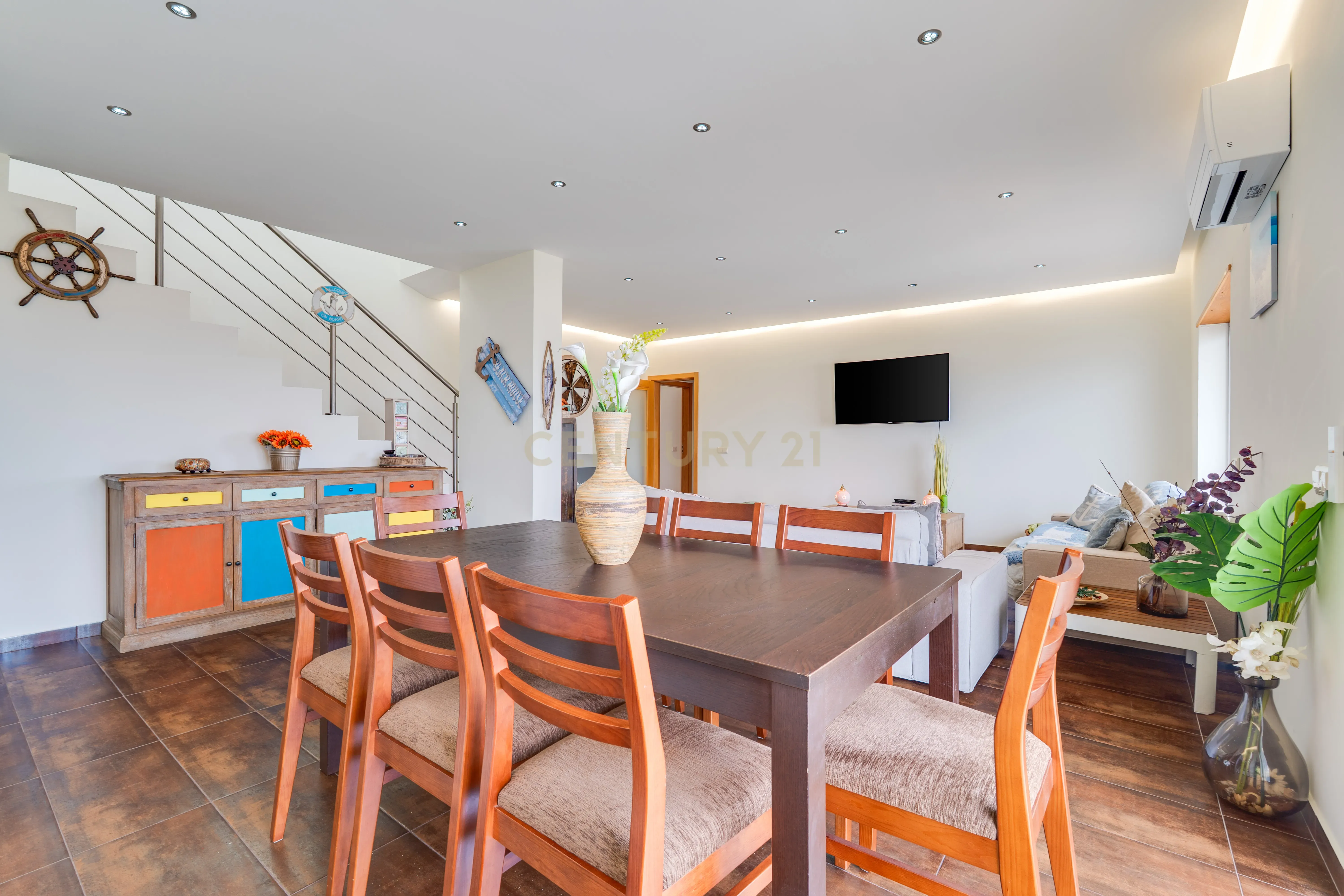 Fotografia 12 de Exclusivo Duplex T4 com terraço de 144m2, Box e estacionamento privativo  (Portimão)