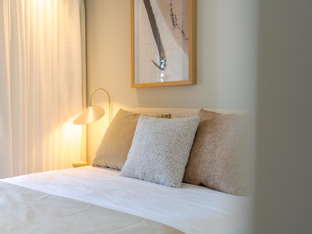 Apartamentos de Prestígio no Centro de Albufeira no Único Condomínio Novo com Vista Mar a Poucos Passos da Praia - Image 12