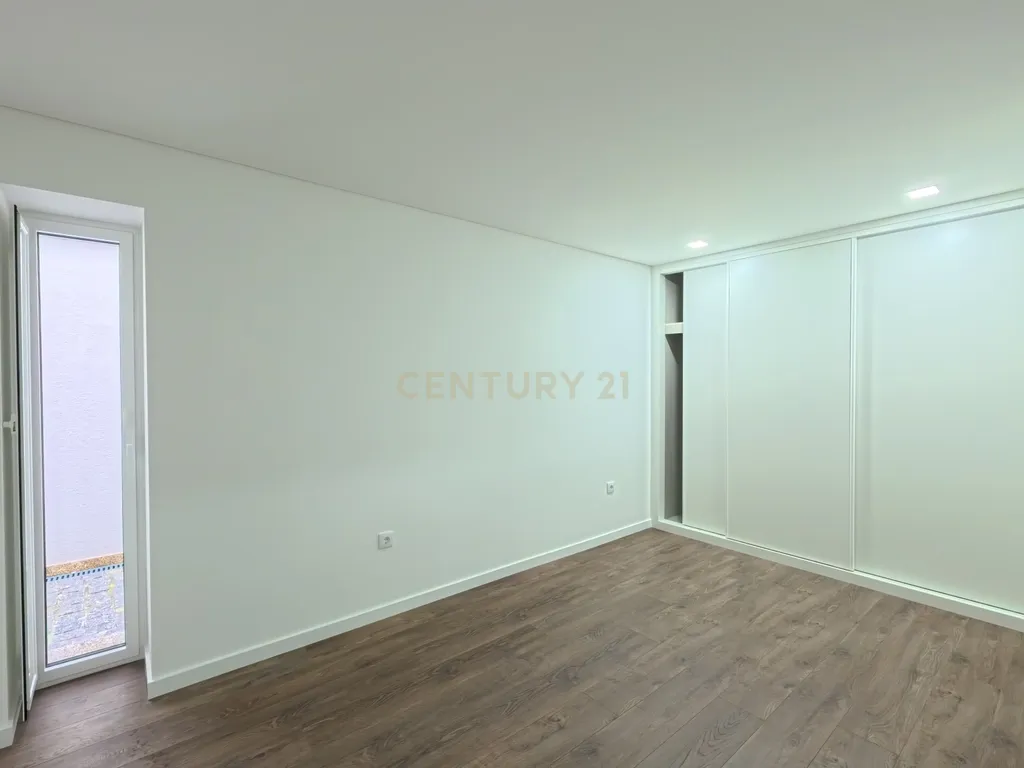 Apartamento Novo em Viseu com Vista para a Cidade - Image 5