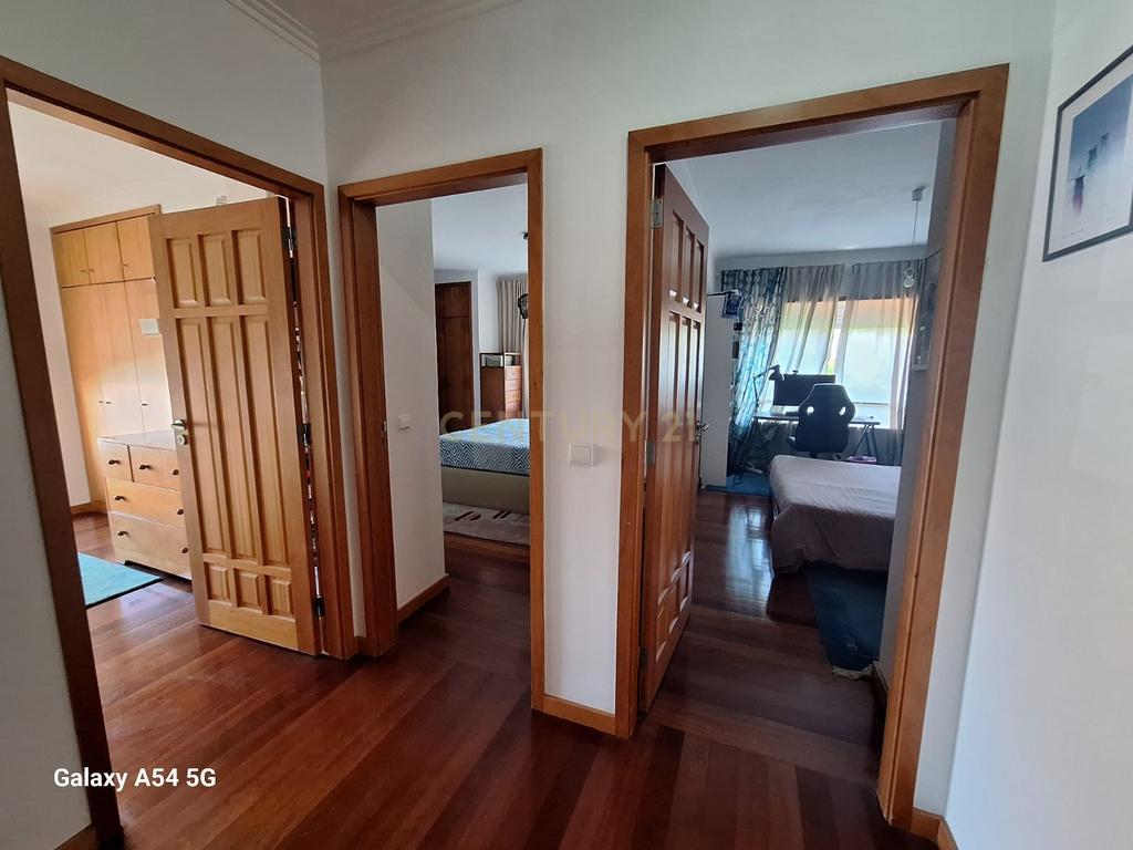 Apartamento T3 com Vista Mar em S. Félix da Marinha, Vila Nova de Gaia - Image 4