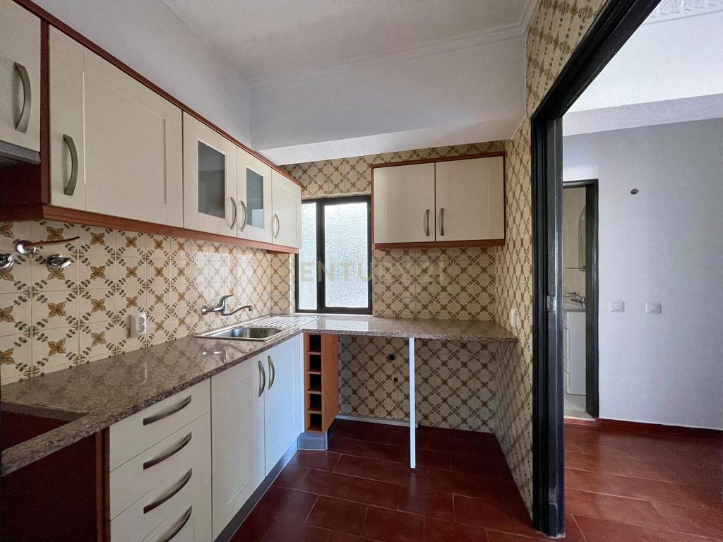 Exclusivo Apartamento T2 - Quarteira - Lugar de Garagem - Varandas - Praias - Marina Vilamoura - Image 18