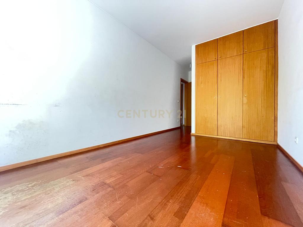 T3 no Empreendimento da Quinta da Seara - Image 14
