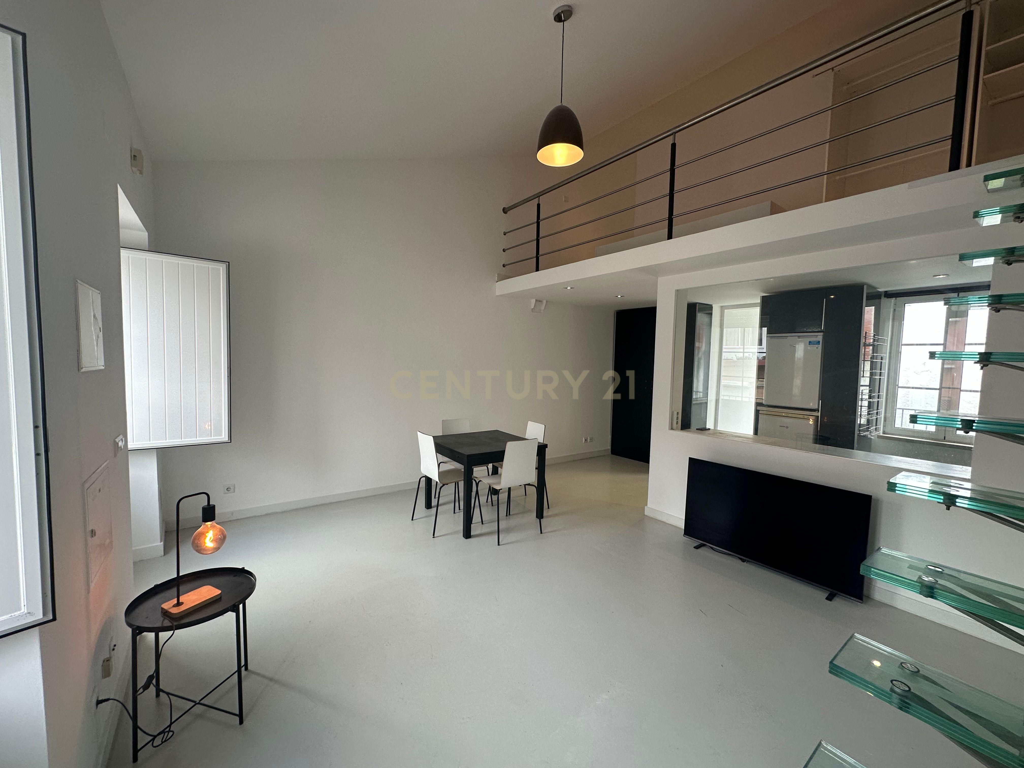 Apartment in Lisboa, São Francisco Xavier - View 2