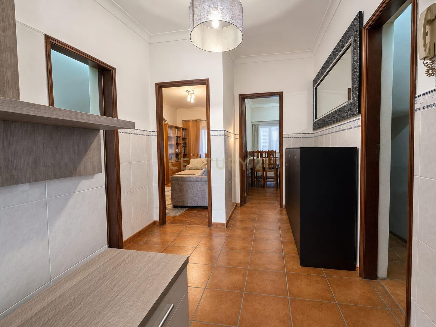 Fotografia 7 de Apartamento T2 com terraço junto à Escola Secundária de São Pedro da Cova