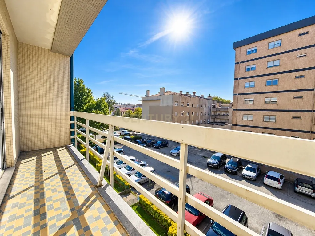 Apartamento T3 com Garagem e Elevador | Monte dos Burgos – São Mamede de Infesta - Image 19