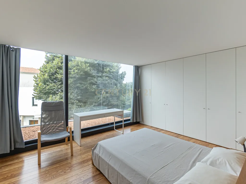 Apartamento T2 com 149 m2 - Centro Histórico de Matosinhos - Image 20