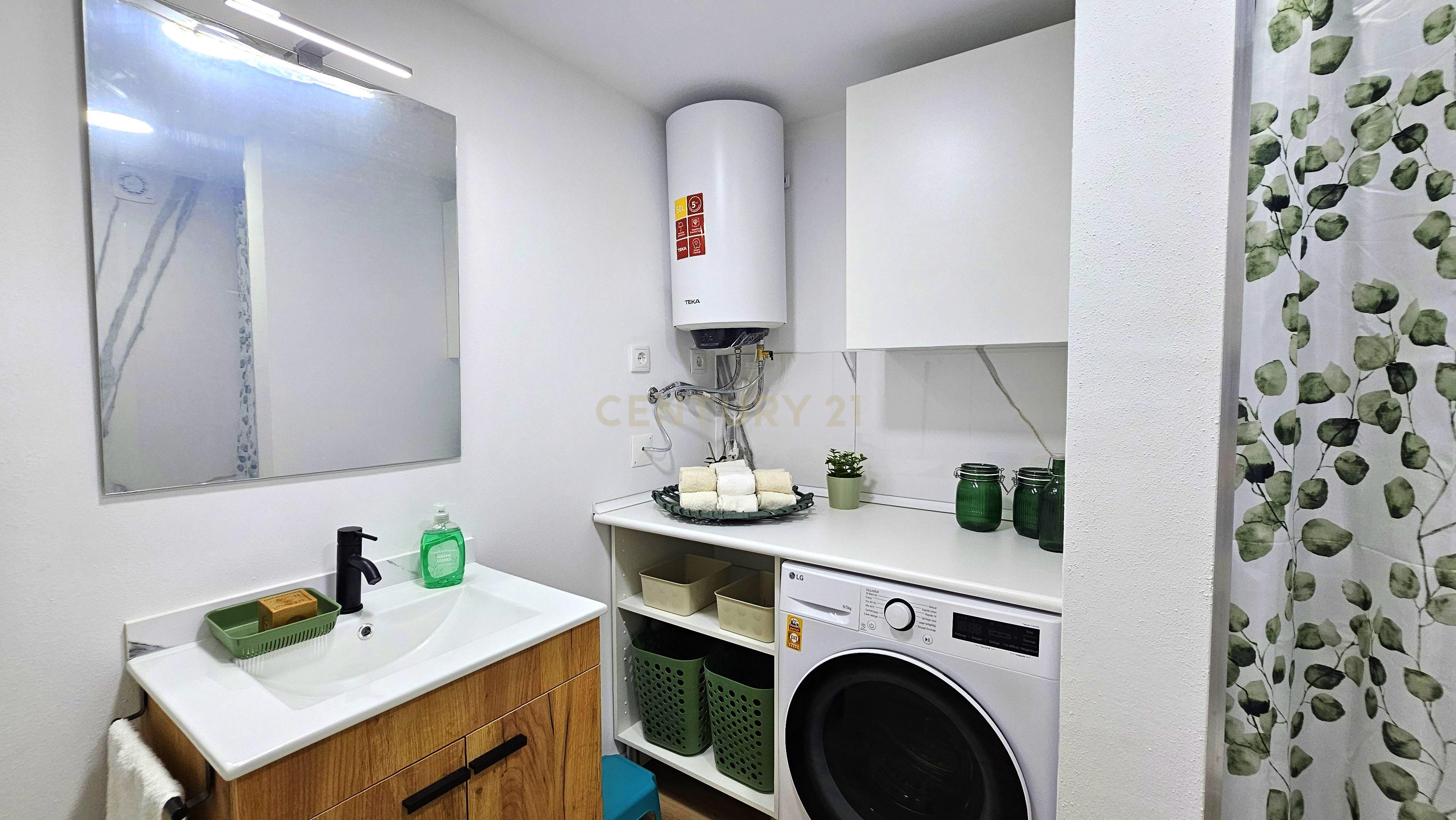 Fotografia 9 de Encantadora Moradia Duplex T1 Totalmente Remodelada em Setúbal