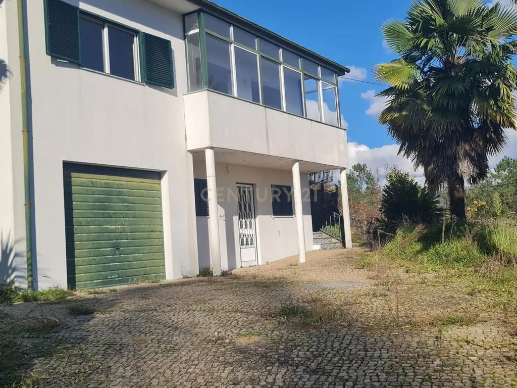 Moradia Individual Valdreu, Vila Verde - Image 1