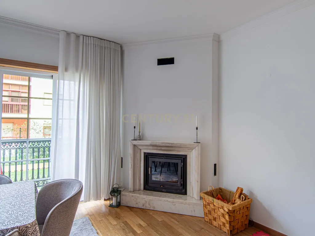 Apartamento T1 em Condomínio Privado | Algueirão - Mem-Martins - Image 7