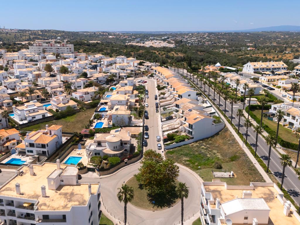 MORADIA T3 - QUINTA DO INFANTE, ALBUFEIRA - Image 28