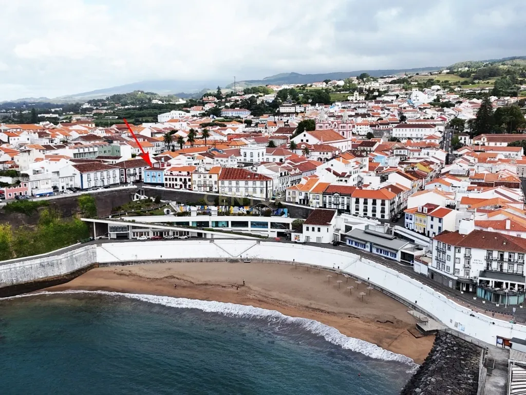 Luxuosa Moradia com Vista Mar em Angra do Heroísmo - Image 7