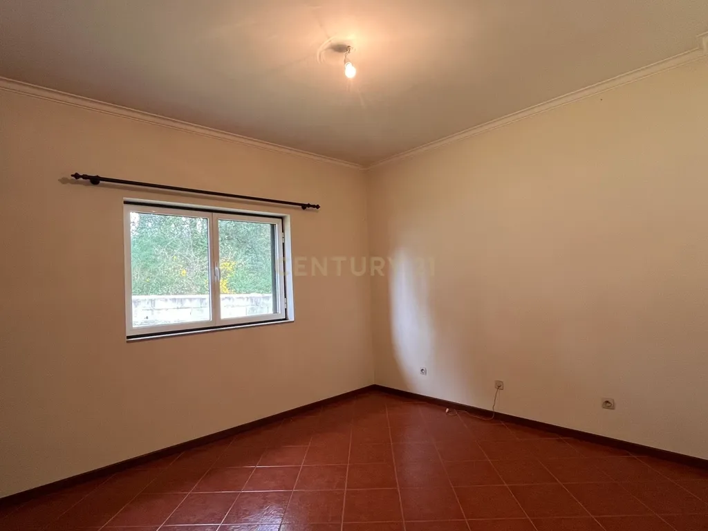 Espetacular Moradia T3 com Jardim em Viana do Castelo - Image 18