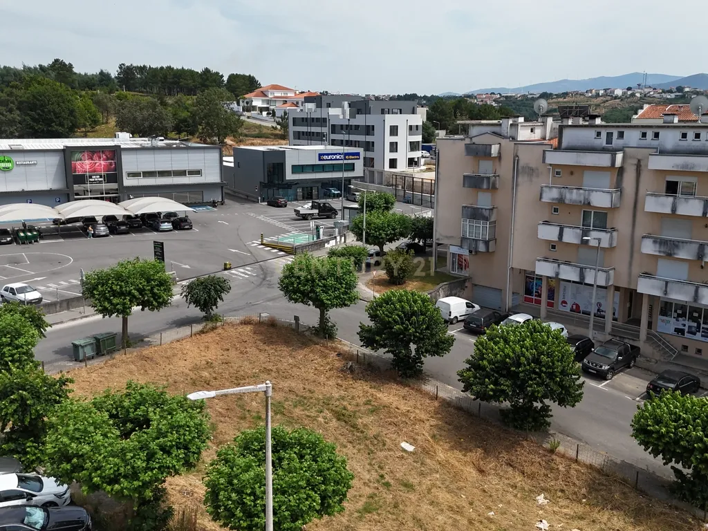 Apartamento T3 com box| Oliveira do Hospital, Coimbra - Image 31