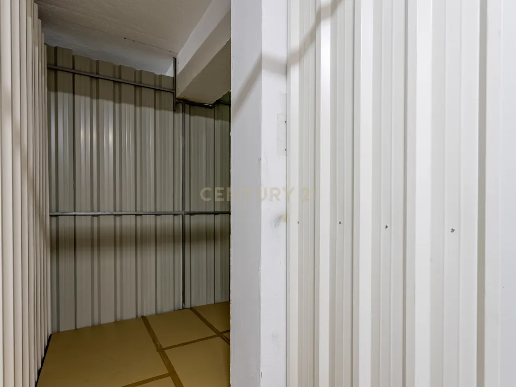 Garagem com Negócio em Funcionamento e Elevado Potencial de Rentabilidade | Pinhal Novo - Image 6
