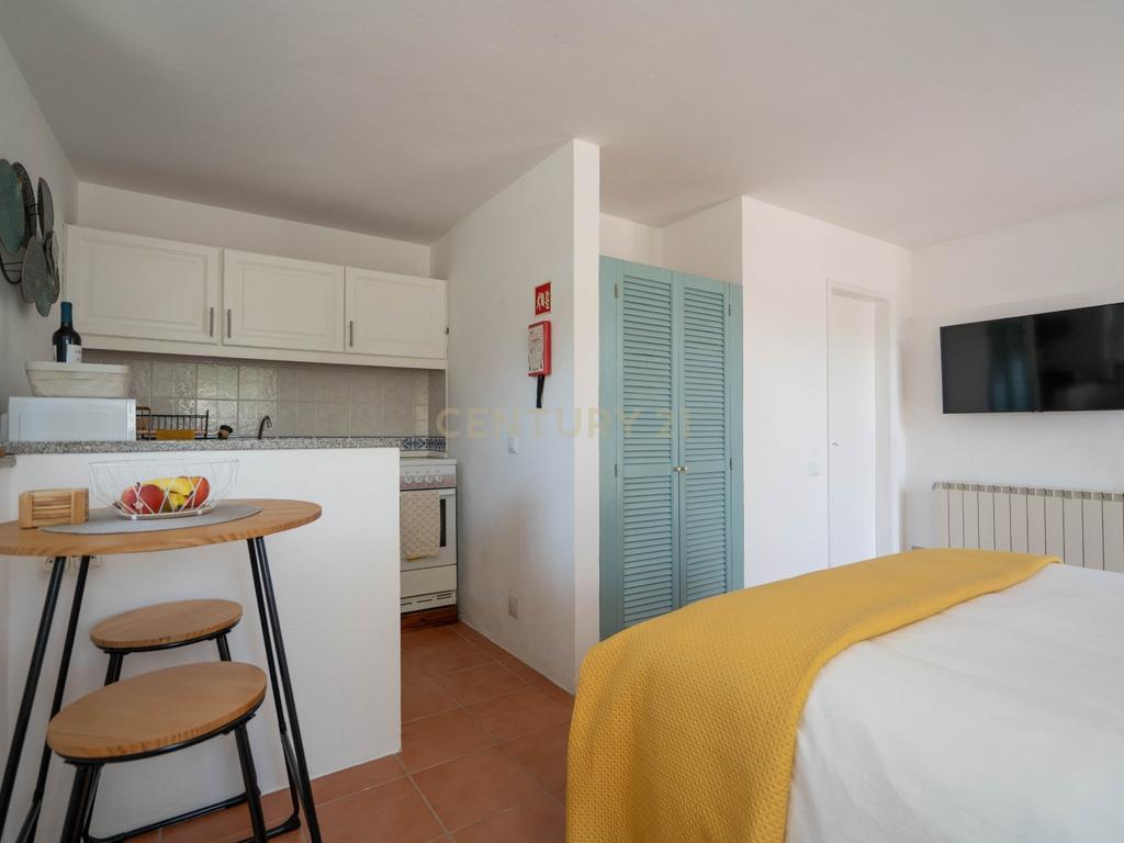 Moradia T7 tradicional em bom estado com varanda coberta, pátio, piscina, terraço coberta, vistas boas e jardim numa localização sossegada perto do centro de Arganil e o rio Alva - Image 20