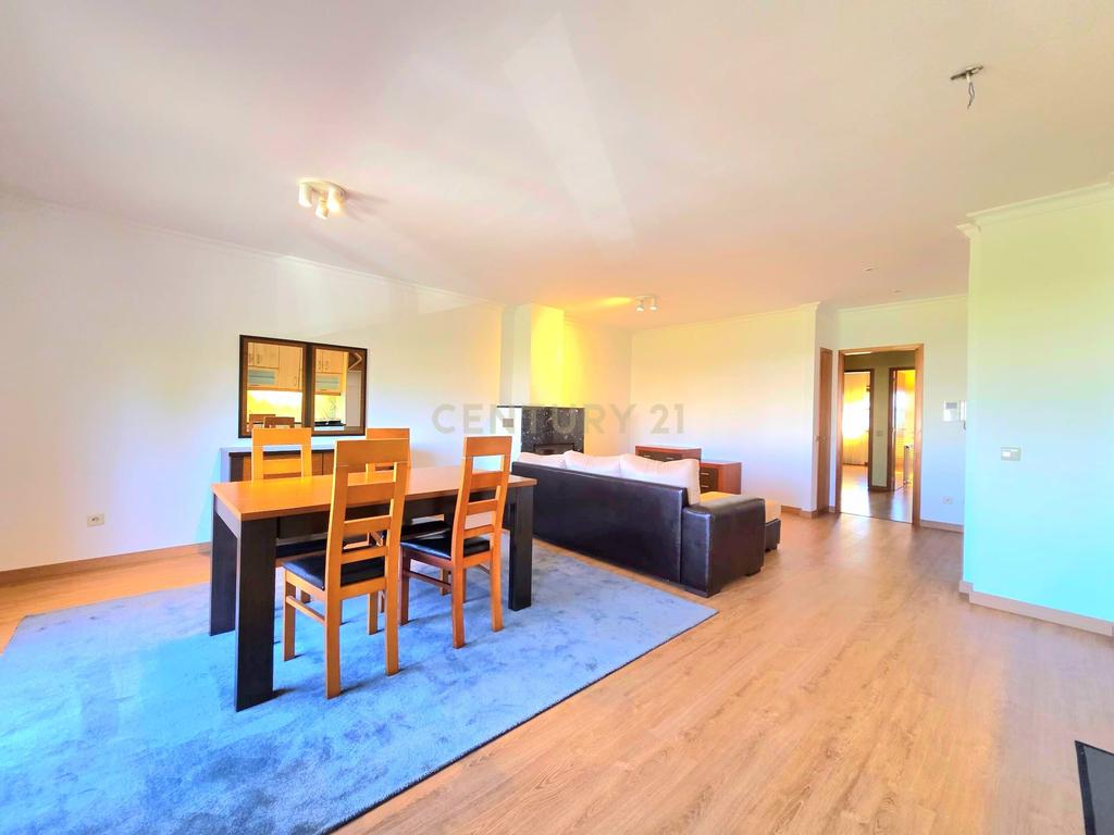 Apartamento T2 em Vila do Conde - Oportunidade Única - Image 1