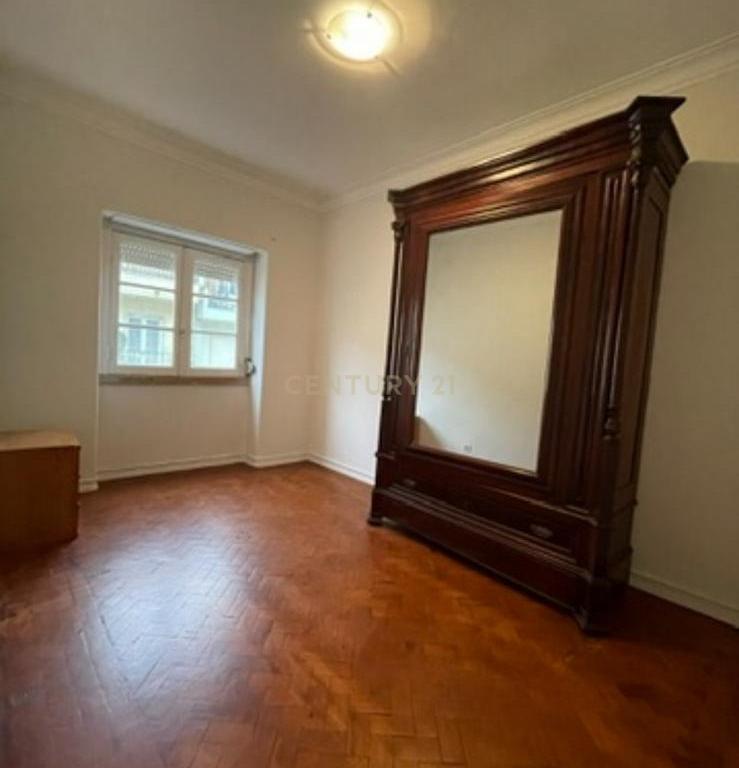 Apartamento T3 em Mina D'Água, Amadora - Image 5