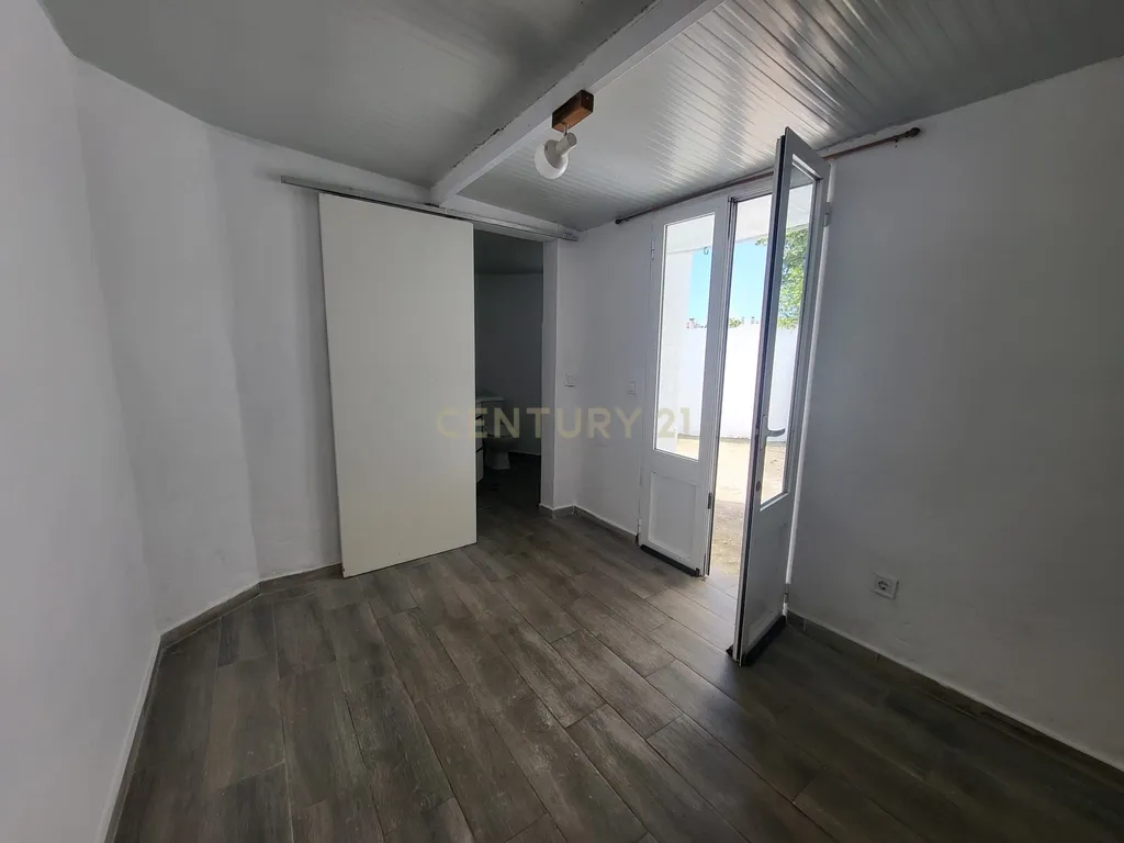 Moradia T2+2 – Quinta da Morgadinha, Charneca da Caparica - Image 17