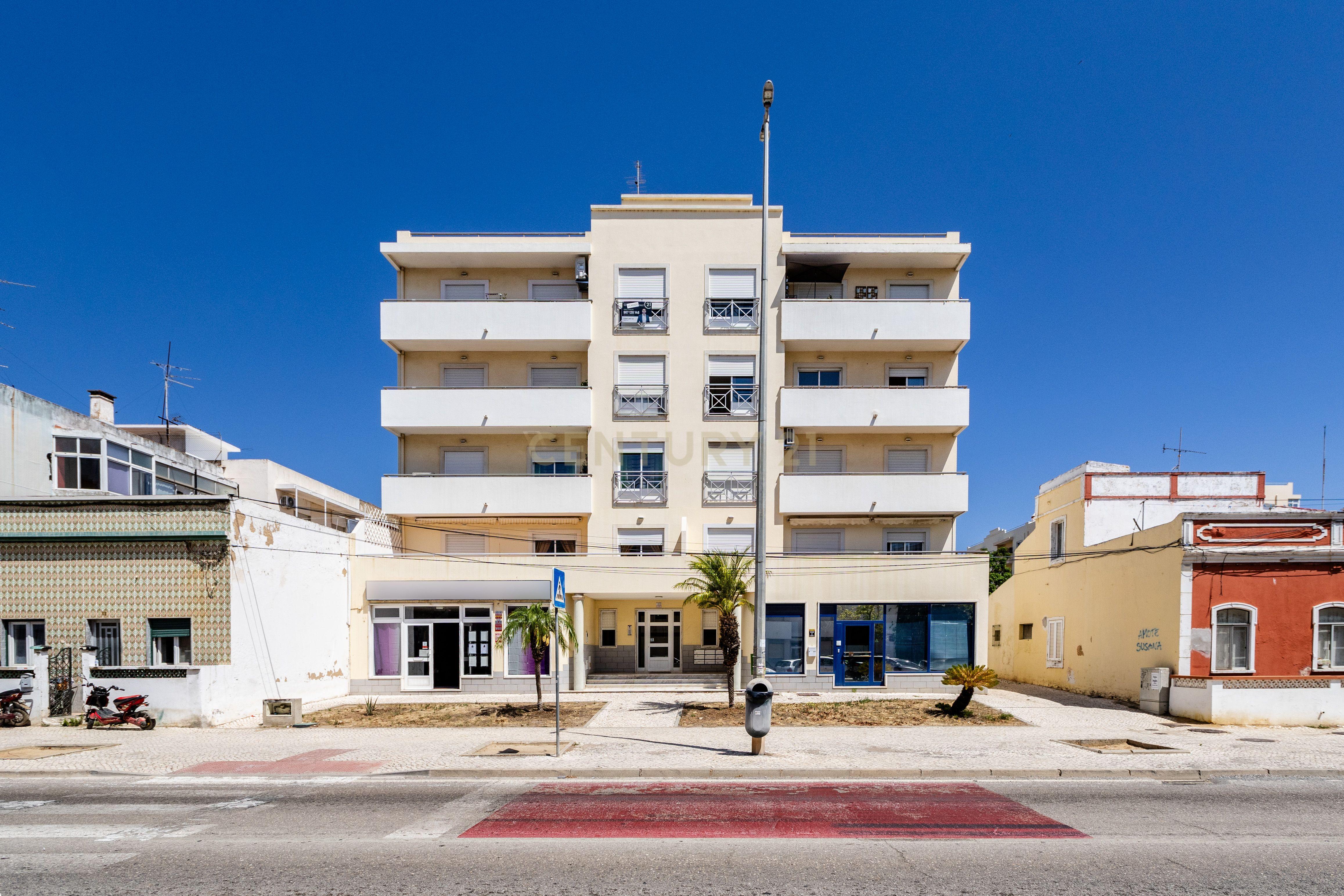 Apartamento T3 à venda em Quelfes, Olhão — foto 29