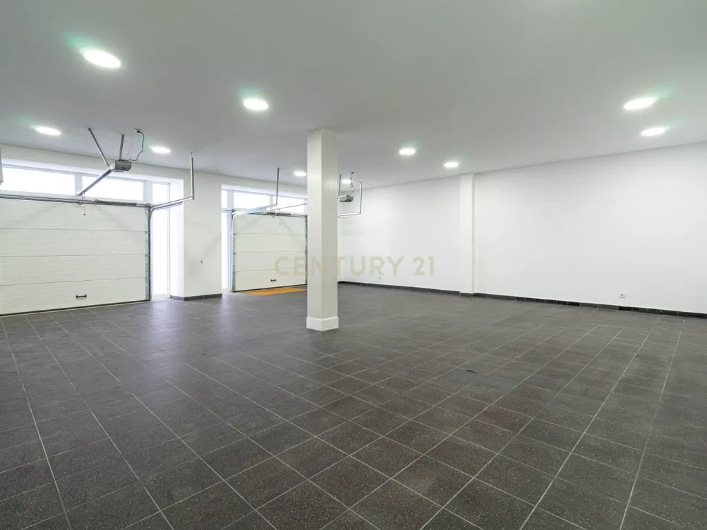 CASA PONTE VELHA – 2 CASAS TOTALMENTE RENOVADAS COM GRANDES JARDINS E VISTAS PANORÂMICAS - Image 23