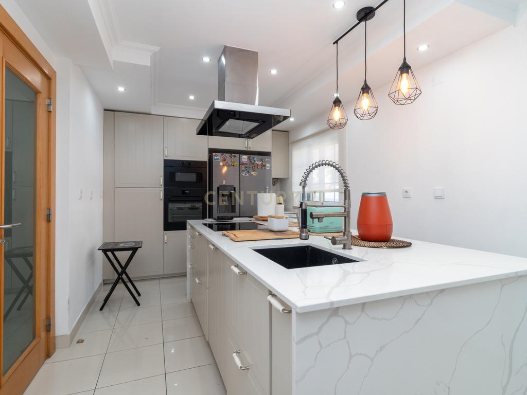 🏡 Moradia T3 em Bacelos de Gaio – Conforto, Espaço e Qualidade de Vida no Seixal - Image 8