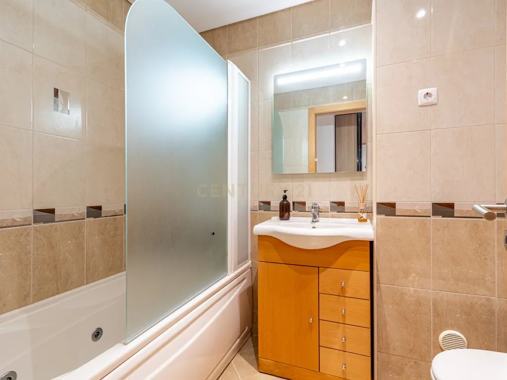 T3 com suite, lareira e BOX PRIVATIVA DE 41 m² | Quinta da Flamenga – Vialonga - Image 14