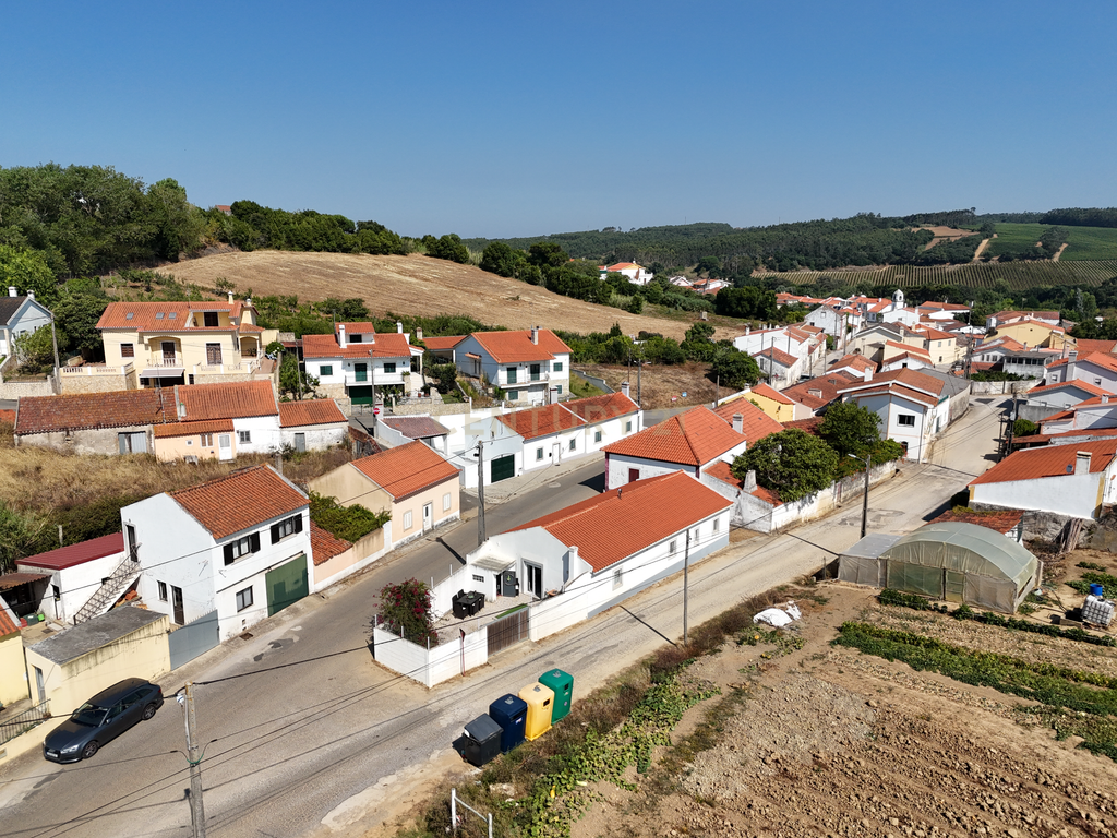 Moradia T2 térrea perto da praia da Areia Branca - Lourinhã - Image 32