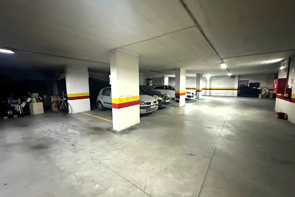 Fotografia 10 de T3 com 2 estacionamentos - Cavaleira