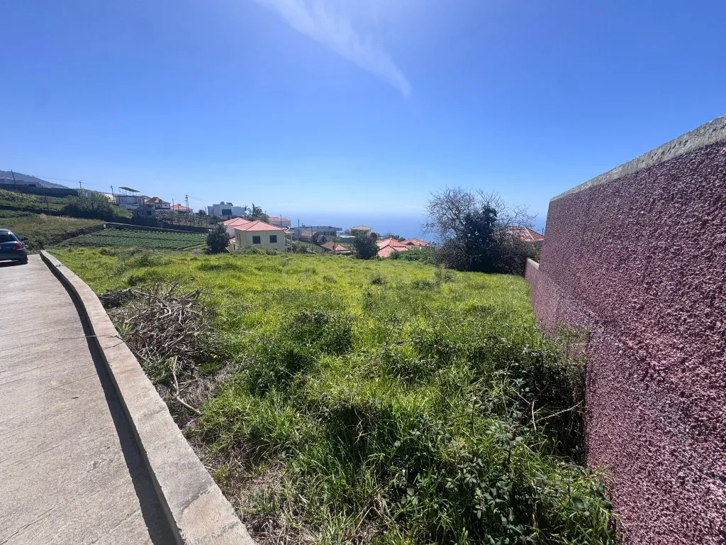 Terreno com Projeto Aprovado – Estreito da Calheta, Madeira - Image 20