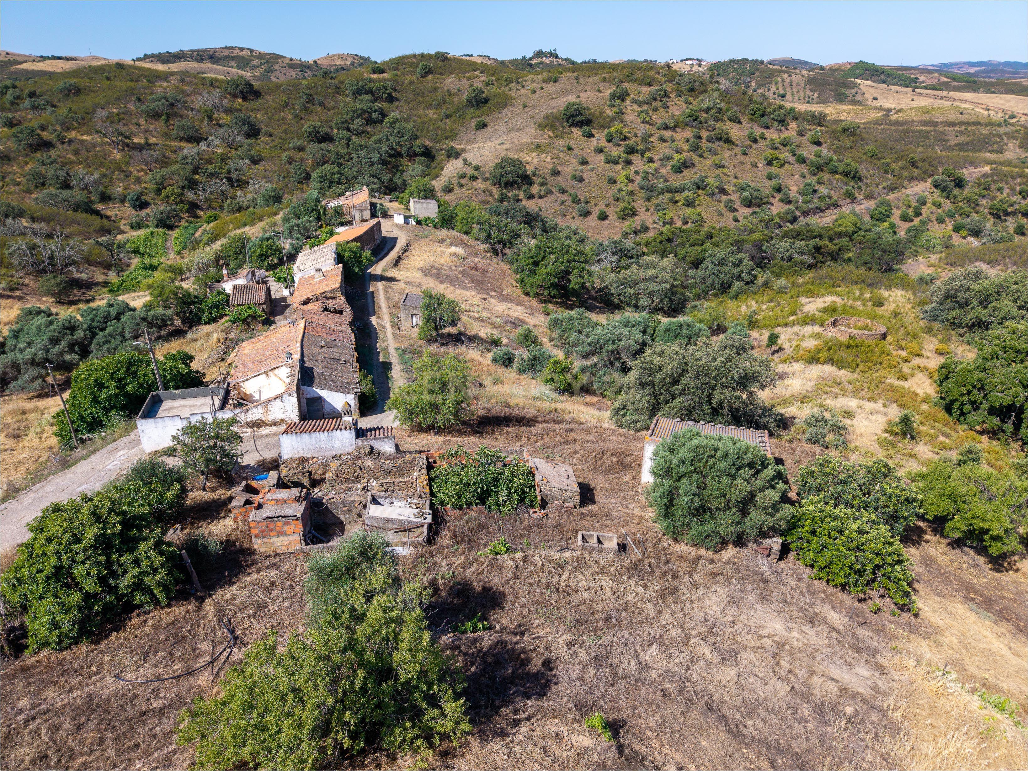 Fotografia 3 de Conjunto de 2 Artigos Urbanos com Elevado Potencial de Reconstrução | Ebros | Tavira