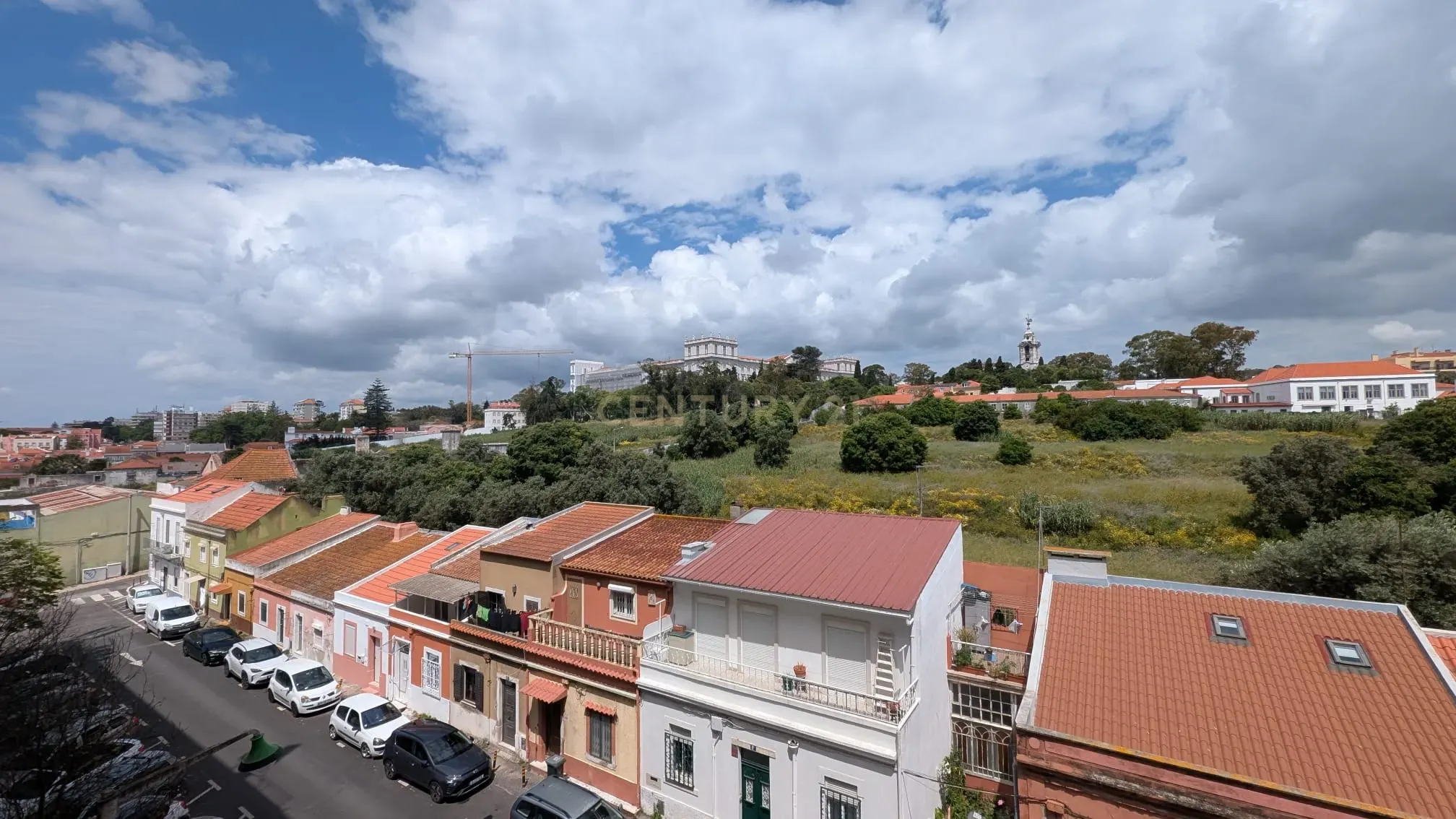 T2 para arrendamento na Ajuda, com vista rio - Image 25