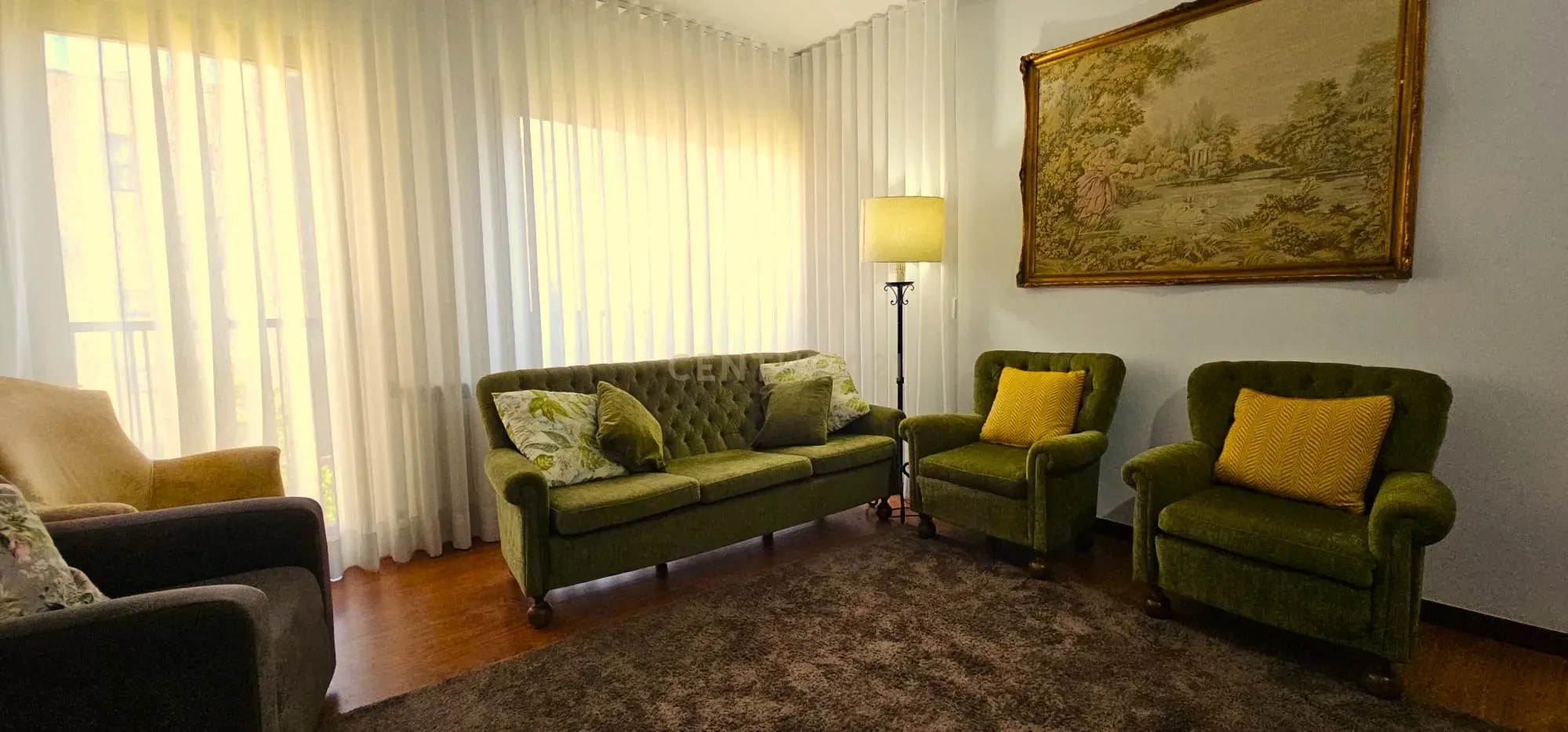 Fotografia 7 de Apartamento com Três Quartos no Centro da Cidade da Póvoa de Varzim