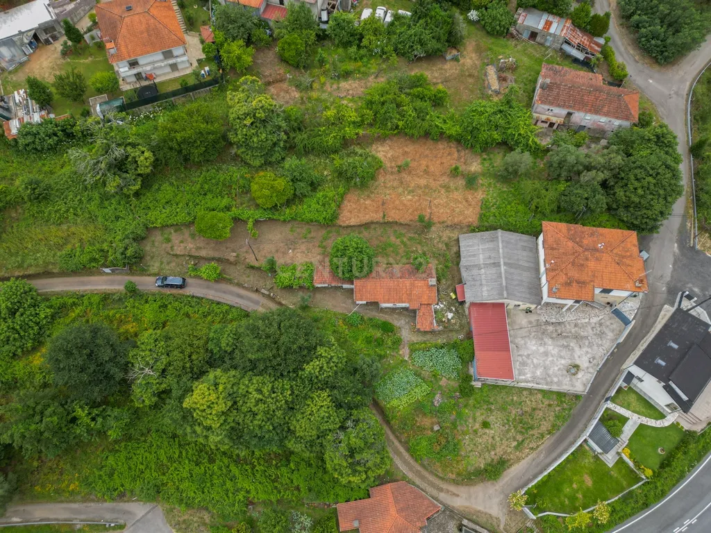Casa em Ruínas com Jardim em Anais, Ponte de Lima - Image 18