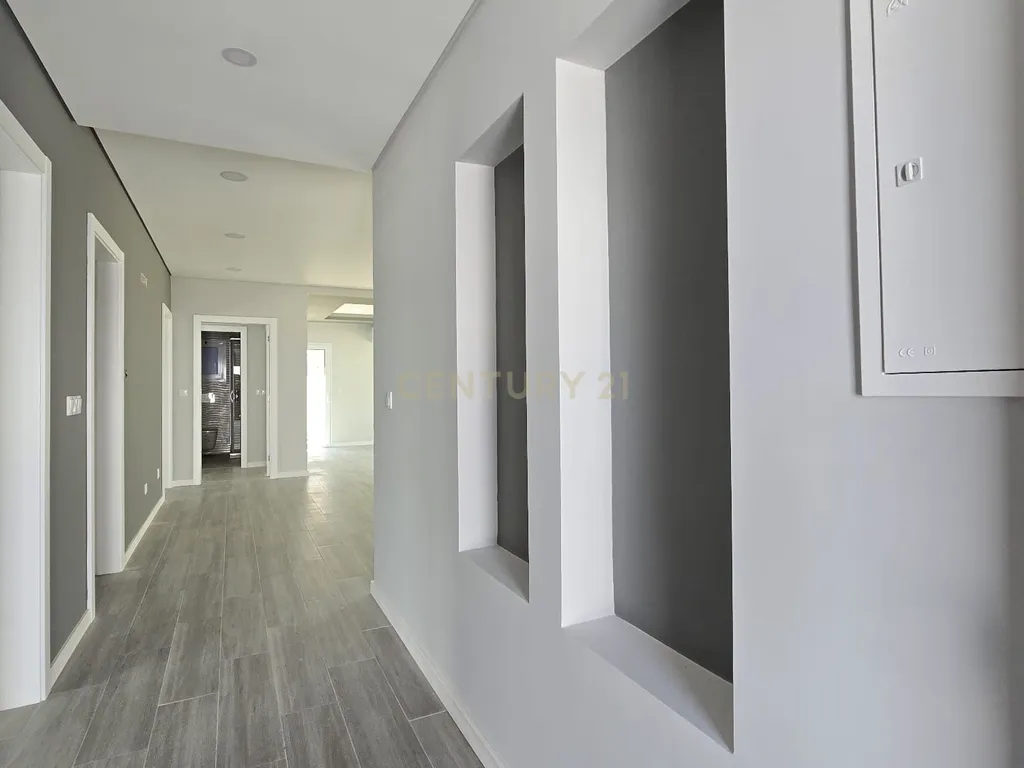 Moradia Térrea Isolada em Fernão Ferro — Conforto e Tranquilidade! - Image 25