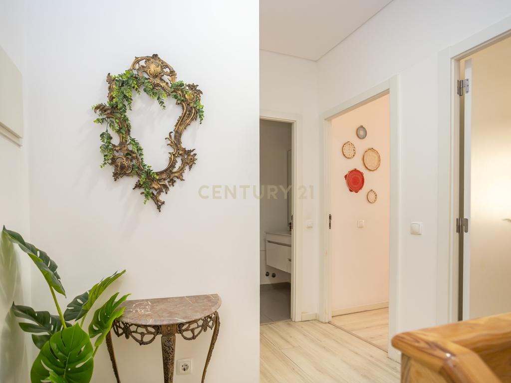 Prédio de Charme Totalmente Renovado no Coração da Baixa de Setúbal – Investimento de Excelência - Image 54