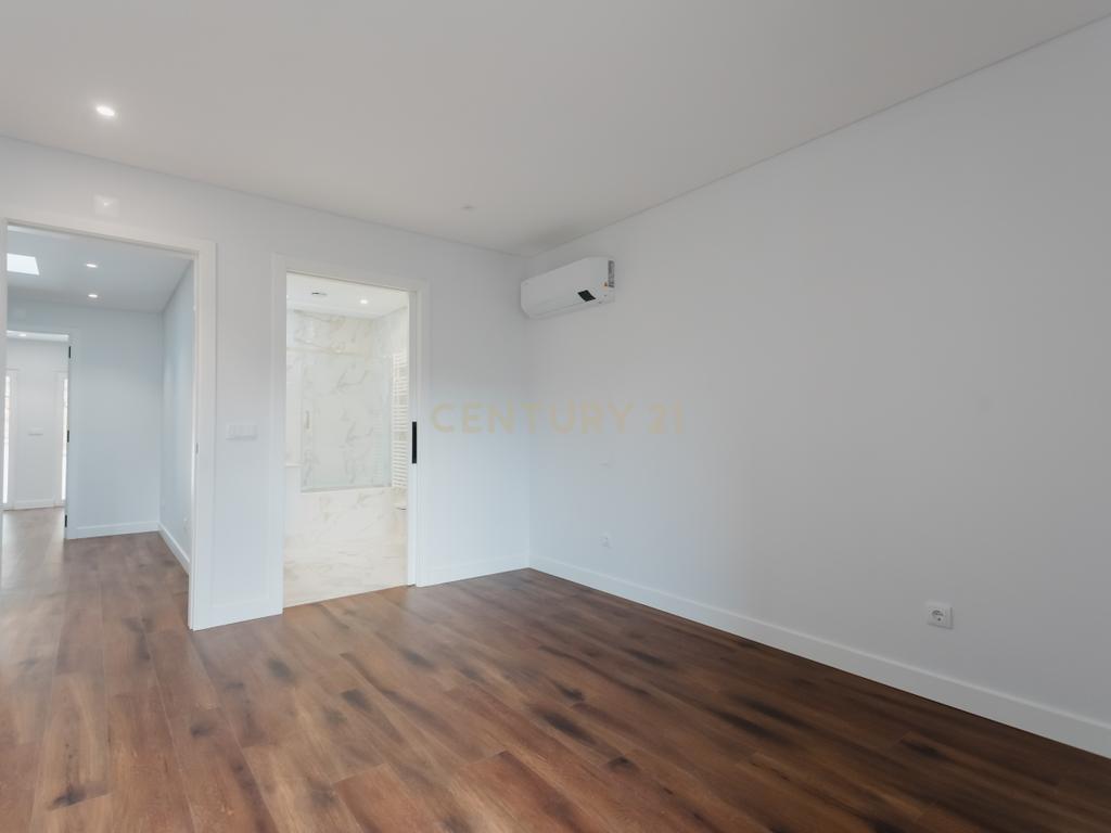 Moradia T3 de excelência no centro de Leiria - Image 43