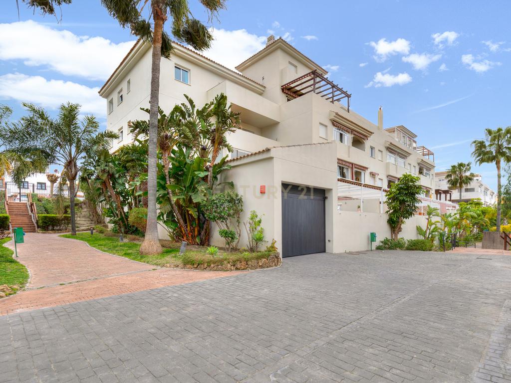 Incrível cobertura duplex no coração de Estepona - Image 18