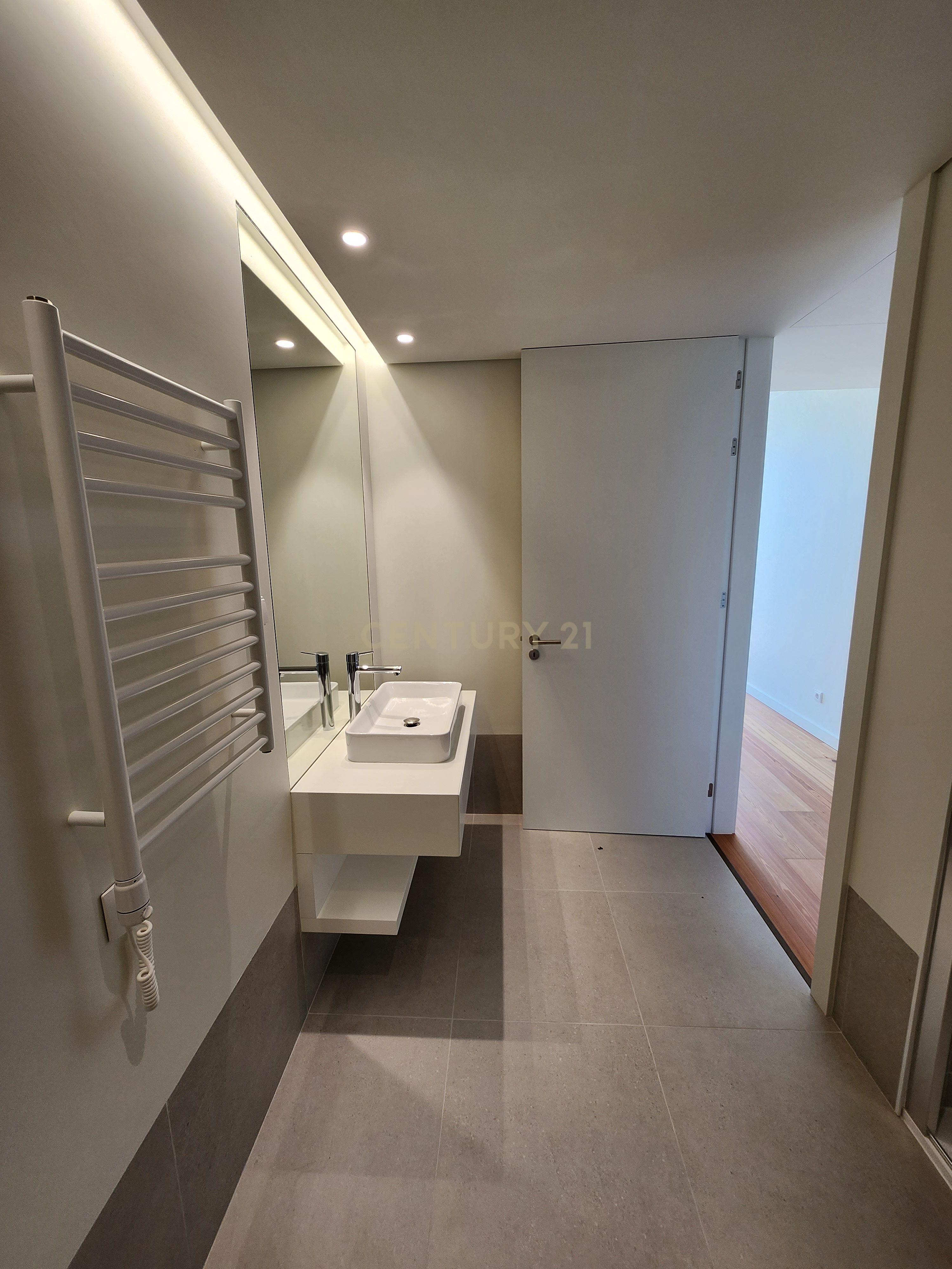 Apartamento de luxo Bayline com vista mar - Image 21