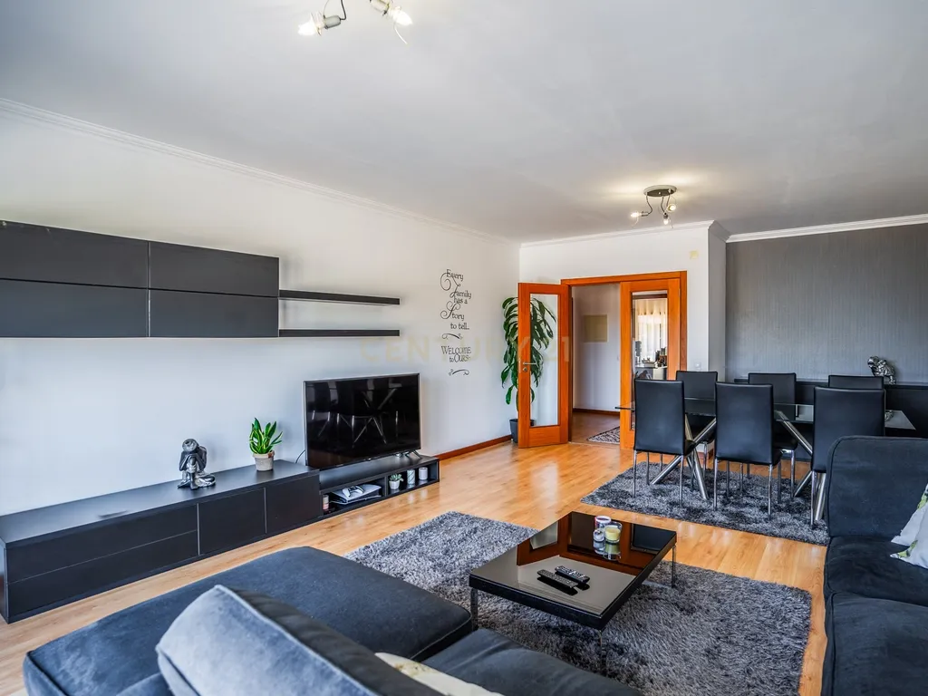 Título : T4 com Garagem Dupla na Cidade Nova – Caldas da Rainha - Image 12