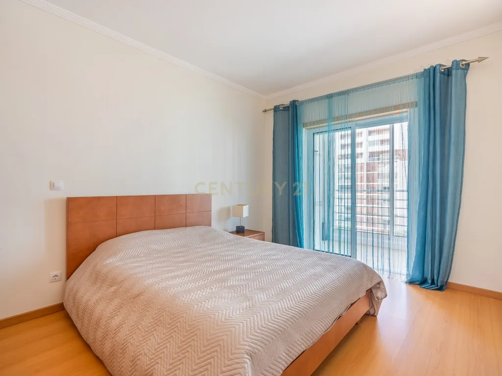 Apartamento T1 - PORTIMÃO - Image 12
