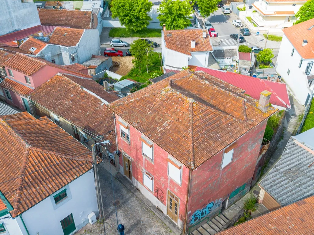 Garagem com terreno - Image 10